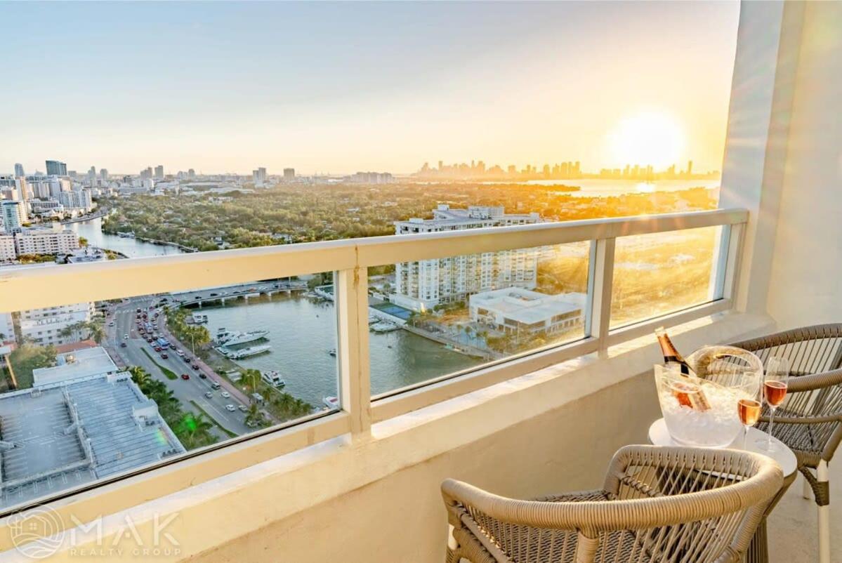 Fontainebleau High Floor W Ocean Views Casa de férias Miami Beach